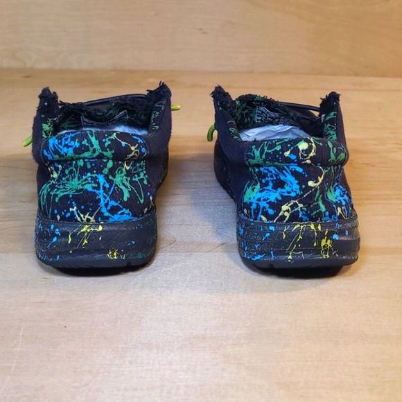 Hey Dude Wally Blue and Green with Abstract Pattern Shoes - Picture 7 of 10